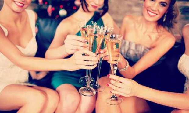 Hen Weekend, Hen Party or Hen Do Champagne Reception Activity