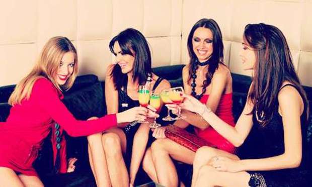 Ladies Only Bar Crawl - Hen Party, Hen Do & Hen Weekend
