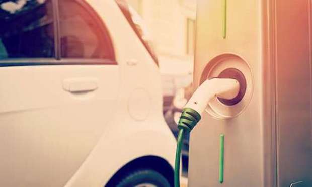 Hen Weekend, Hen Party & Hen Do Electric Car Safari