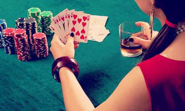 Hen Do, Hen Party & Hen Weekend Learn to Play Casino Entertainment