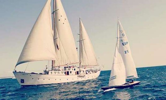 Barcelona Hen Do Ideas and Activities - Royal Sailing Boat