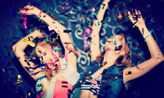 Cambridge - Hen Party Ideas & Activities - Chart Toppers Dance Class