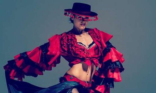 Fuengirlola Hen Party Ideas and Activities - Flamenco Class