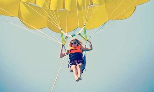 Fuengirlola Hen Party Ideas and Activities - Parasailing