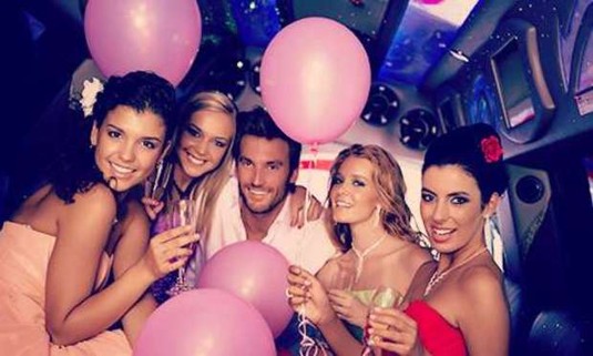 Paris Hen Do Ideas and Activities - Party Bus